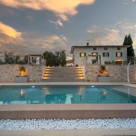 Sunkiss: Luxury With Tuscan Flair