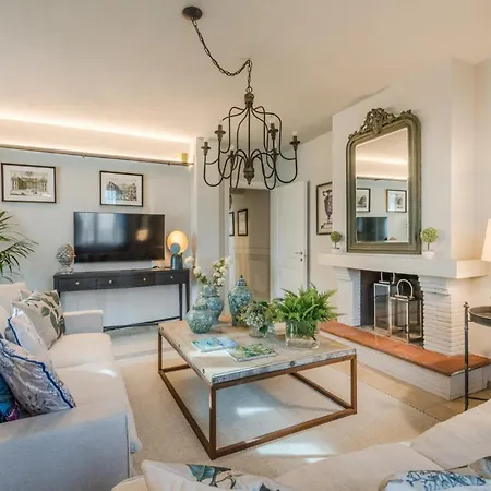 Sunkiss: Luxury With Tuscan Flair *