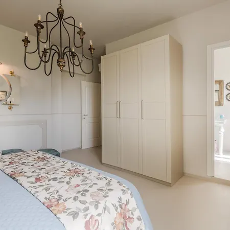Sunkiss: Luxury With Tuscan Flair Montecarlo