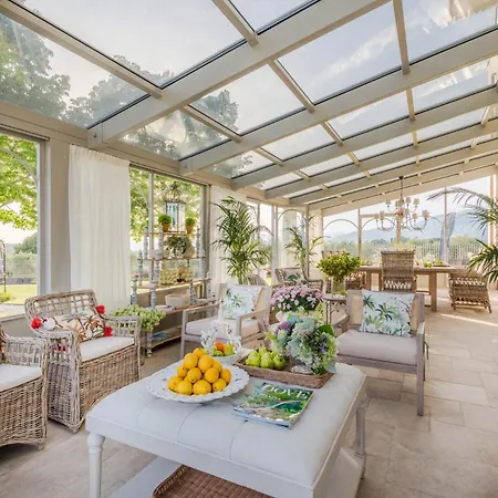 Sunkiss: Luxury With Tuscan Flair Villa Montecarlo