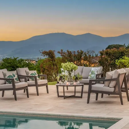 Sunkiss: Luxury With Tuscan Flair Villa *